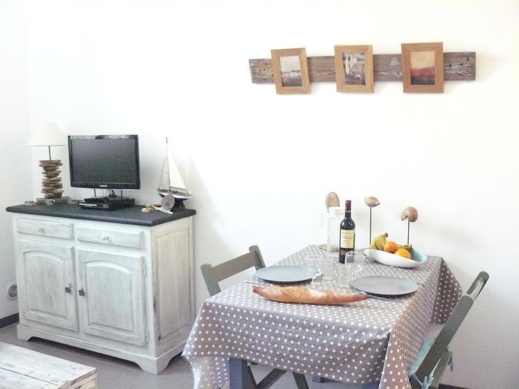 Apartment Paris-sete T2 Au Coeur De